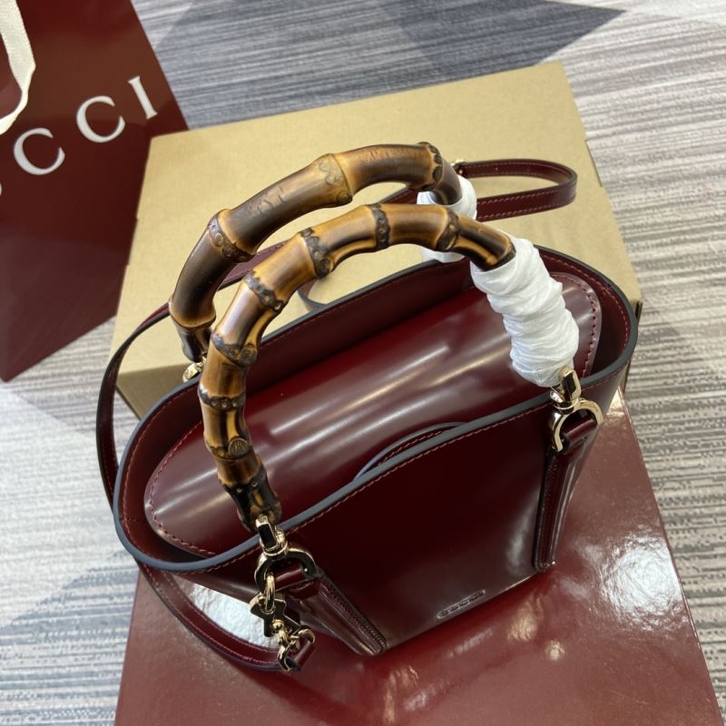 Gvc*1 tote bags